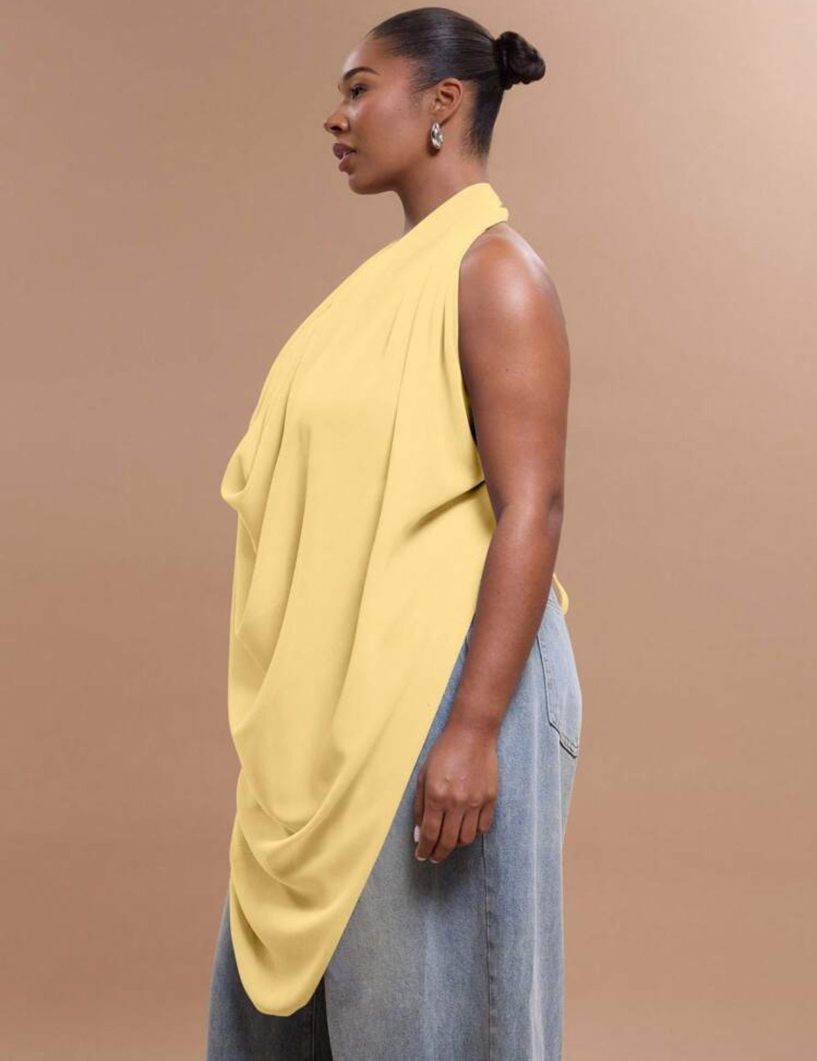 Sexy neckline Open Back Top